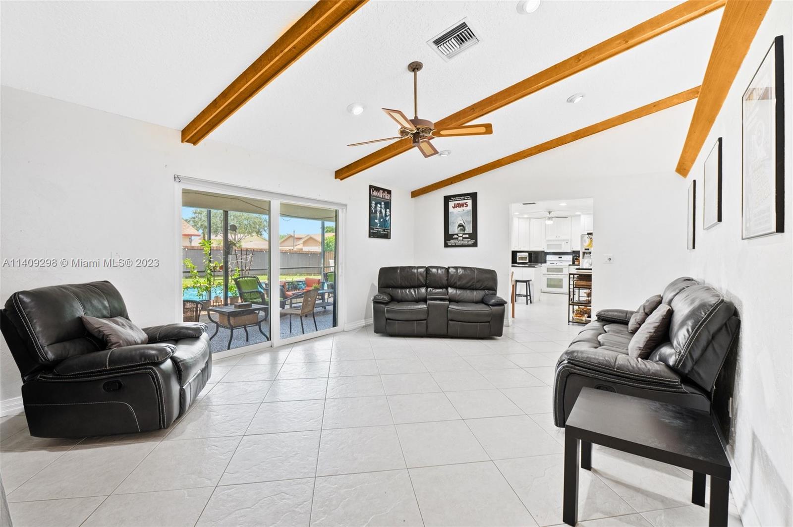 MARCANO ESTATES - Residential