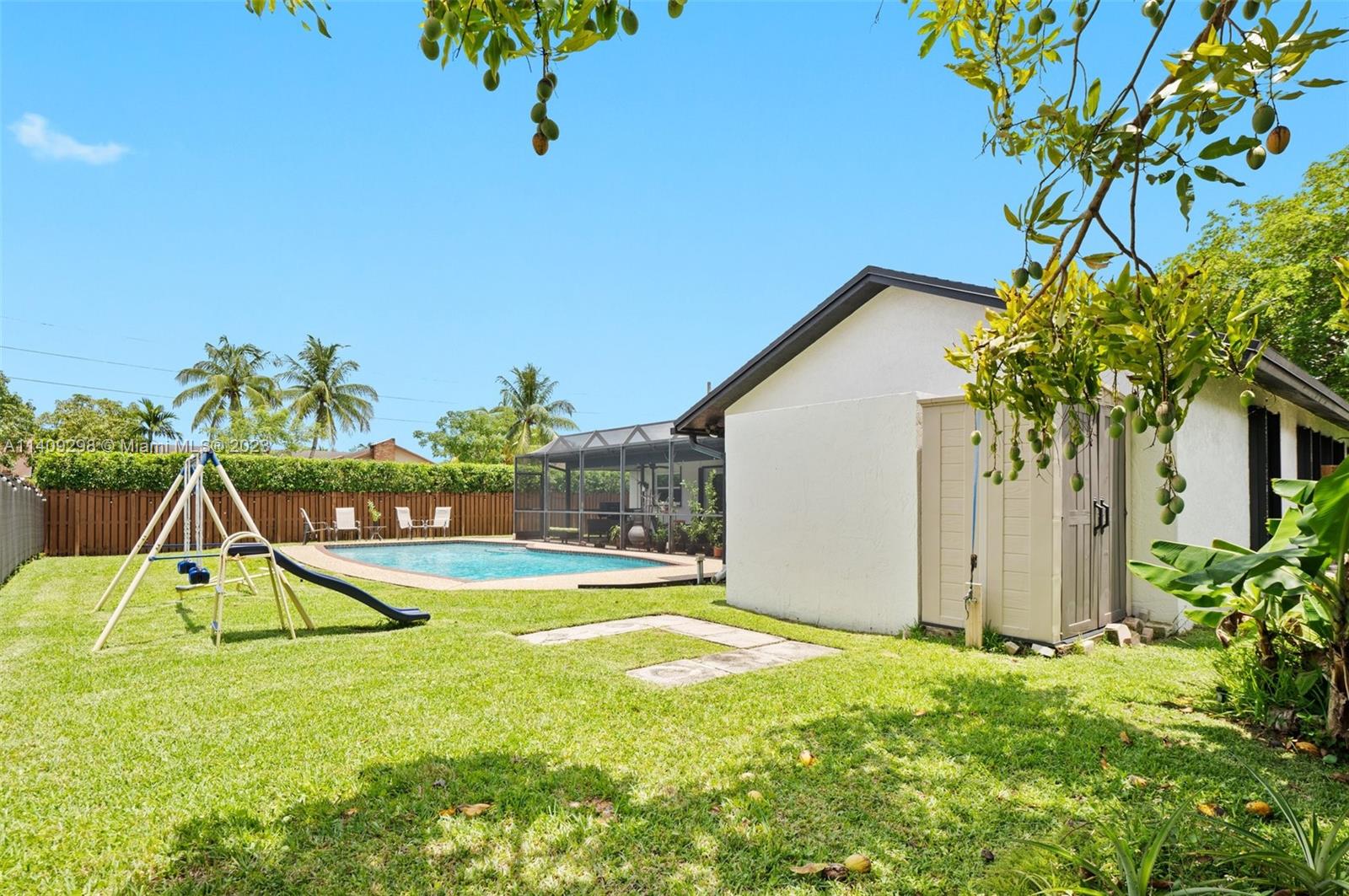 MARCANO ESTATES - Residential
