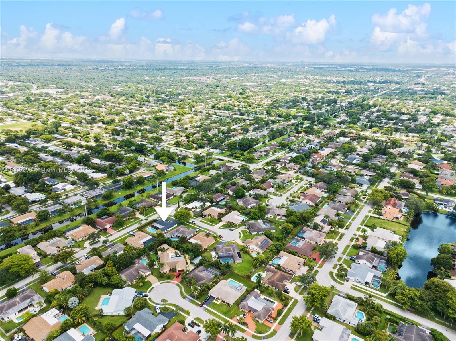 MARCANO ESTATES - Residential