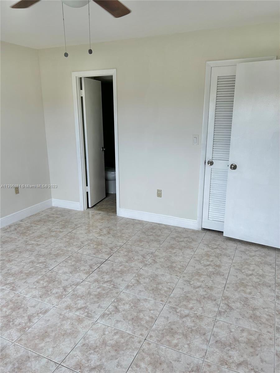 SUNRISE LAKES 54 CONDO - Residential Lease