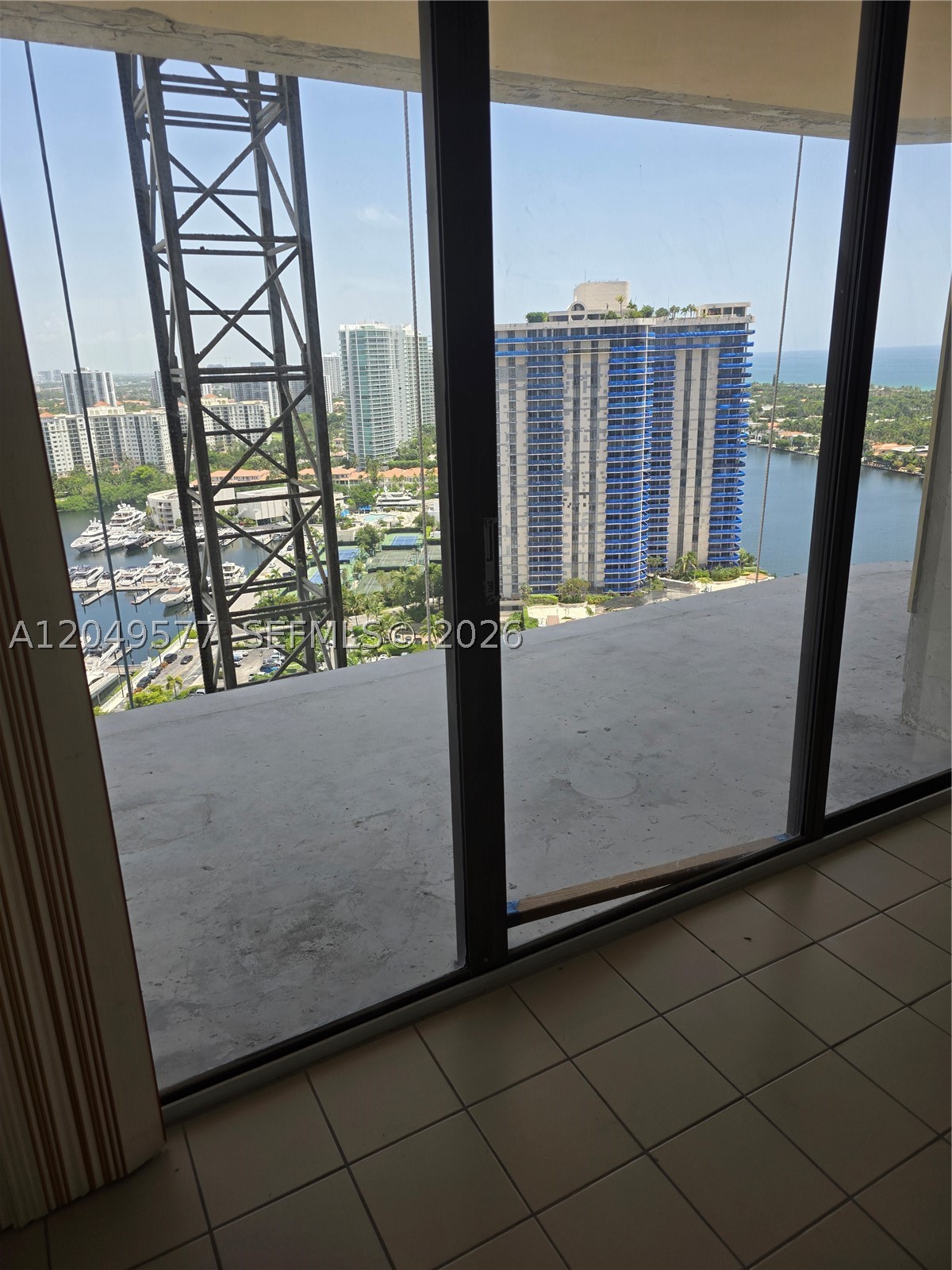 TURNBERRY TOWERS CONDO - Residential