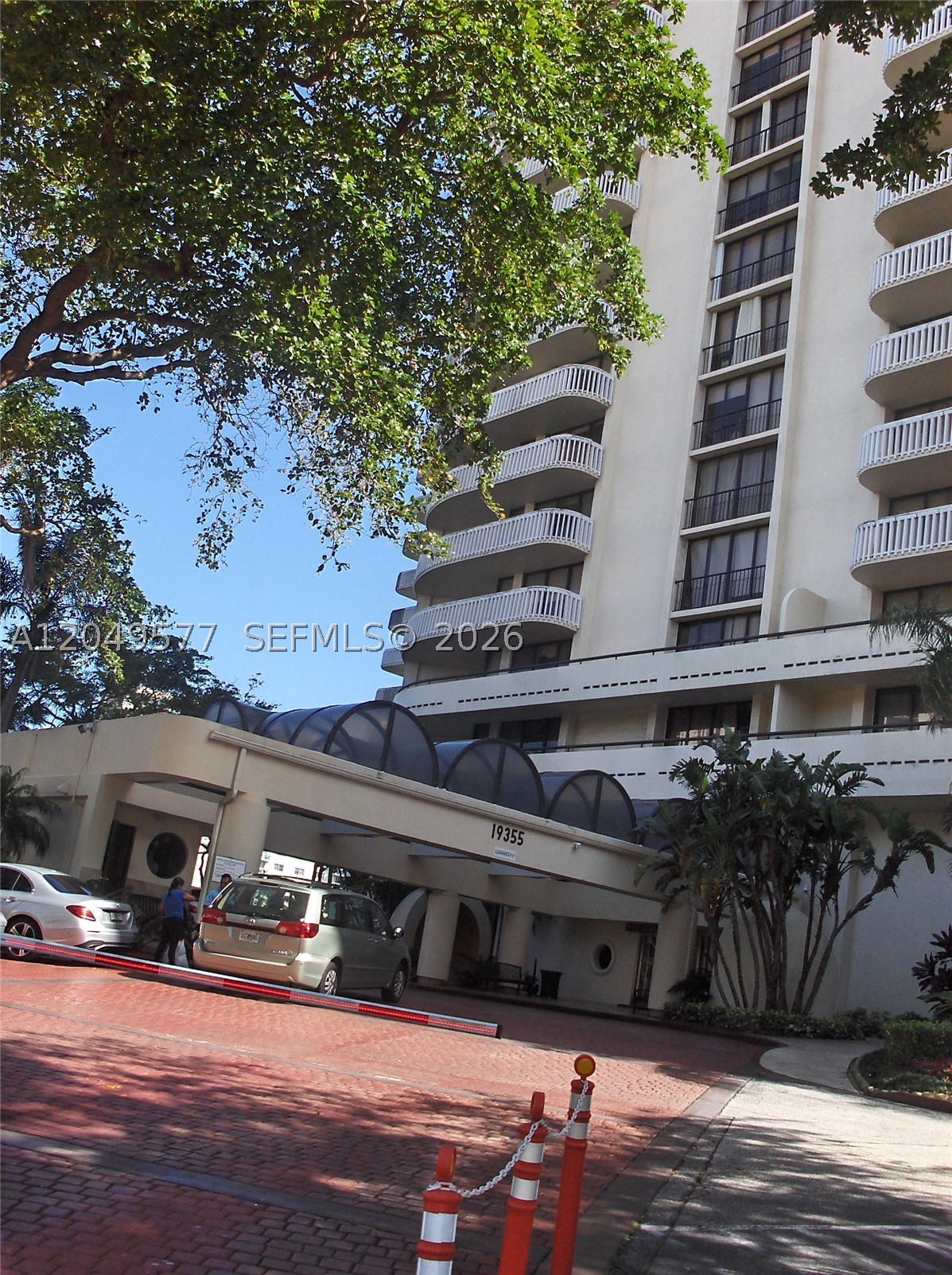 In the heart of Aventura, a hard-to-find 1-bedroom, 1077 sq. ft., that can accommodate a king-size bed, with a primary bathroom featuring a marble floor, soaking tub, separate marble stall shower, and vanity.  Rare amenities in a 1-bedroom: a guest bathroom, a walk-in closet, and 2 hall closets. A flexible floor plan makes it the perfect opportunity to design your vision. Views of the intracoastal and ocean.A washer/dryer in the kitchen.  The bedroom and living areas boast exceptional square footage. Priced to reflect current condition.  Realize equity with TLC, whether as a home or rental property.