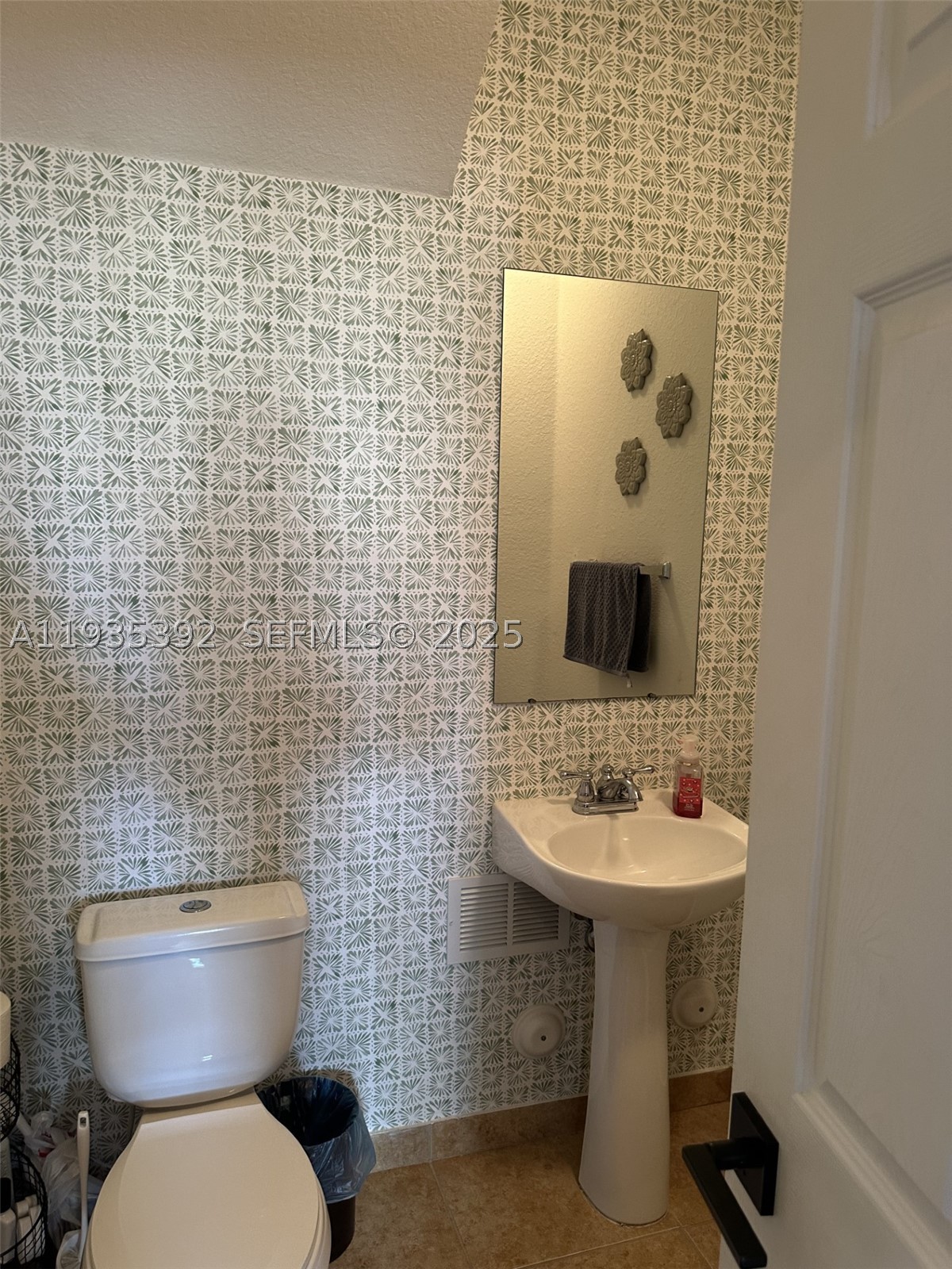 CORONADO TO DORAL VI COND - Residential