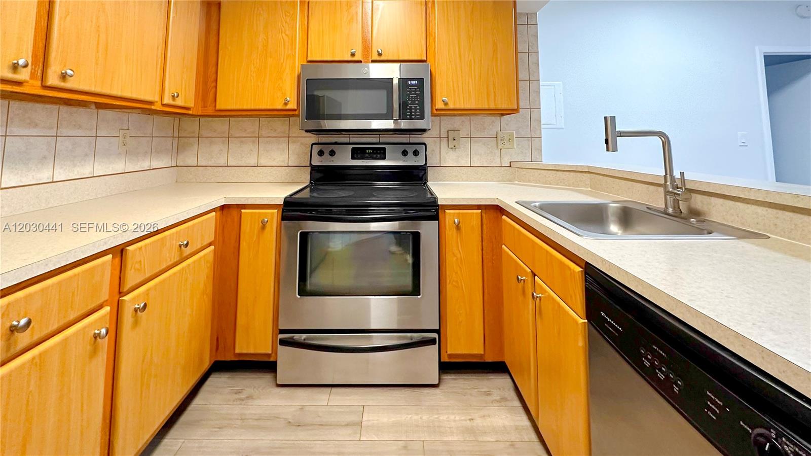 MARINA OAKS CONDO - Residential