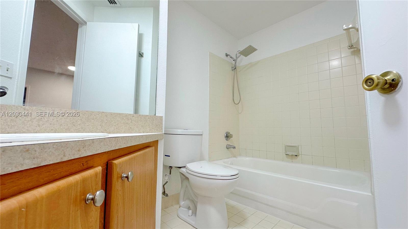 MARINA OAKS CONDO - Residential