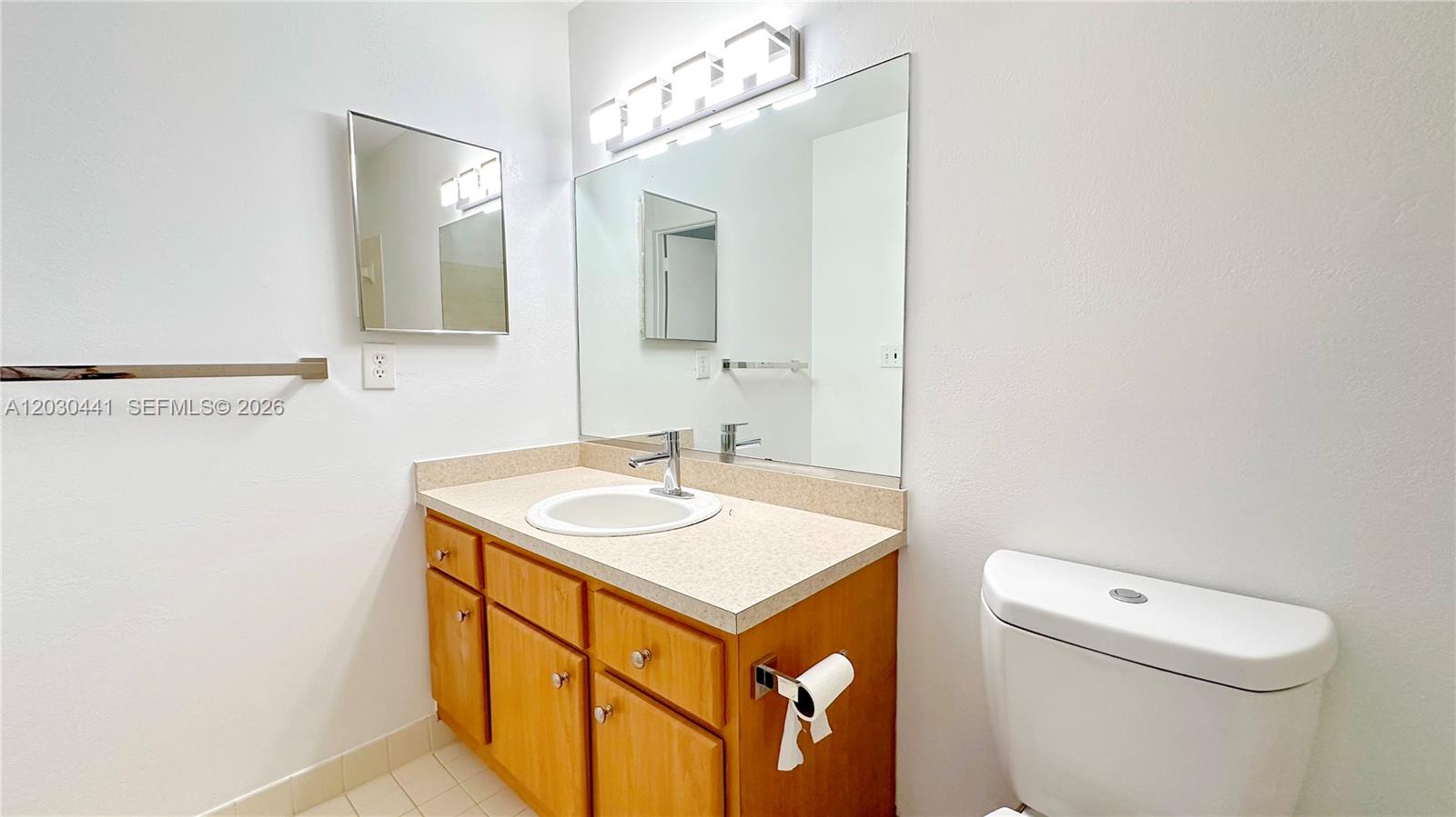 MARINA OAKS CONDO - Residential