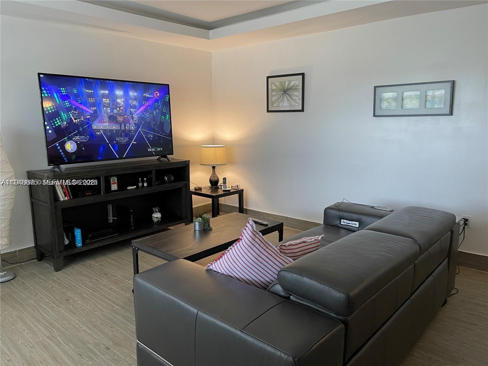 MAR-LEN GARDENS NO 1 CORP - Residential