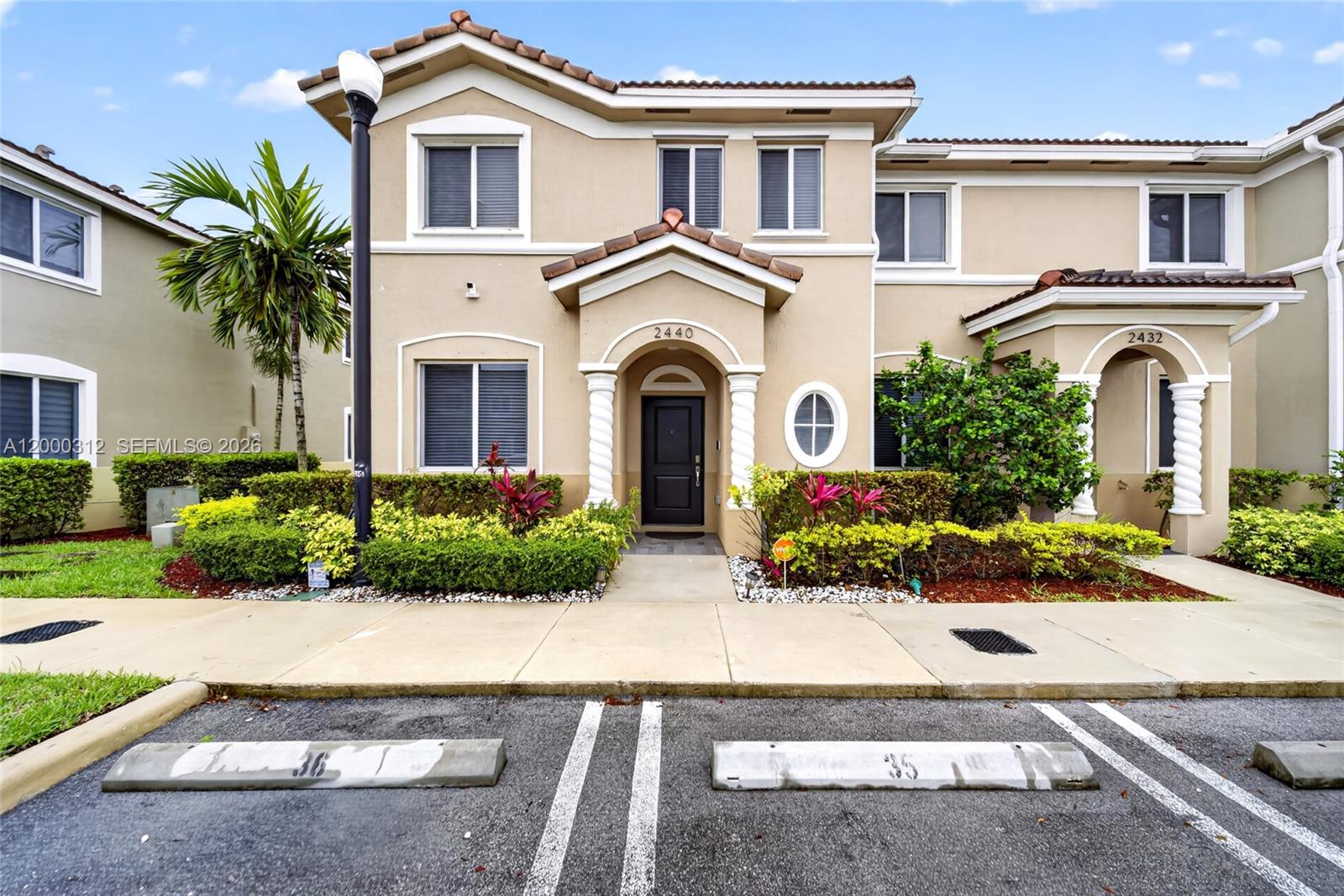 4.8% rate is very rare—VA assumable mortgage won’t last long! 
This stunning corner townhouse offers 4 spacious bedrooms and 3 full bathrooms, thoughtfully designed to blend comfort with modern style. The beautifully updated kitchen features contemporary finishes and serves as the true centerpiece of the home—perfect for both everyday living and entertaining. As a desirable corner unit, the property enjoys enhanced privacy and an abundance of natural light throughout, creating a bright and inviting atmosphere. Residents can take advantage of resort-style amenities, including a sparkling community pool, a children’s playground, and a dedicated dog park—ideal for enjoying an active and relaxed lifestyle.