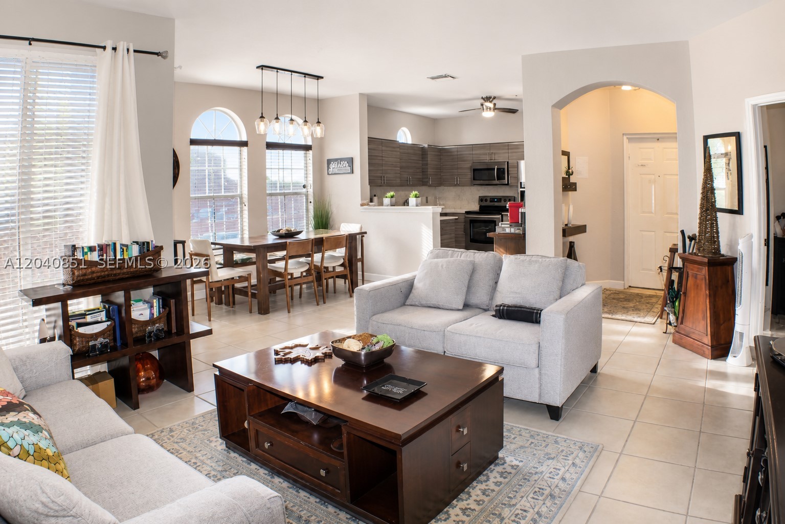 COURTYARDS THREE CONDO - Residential