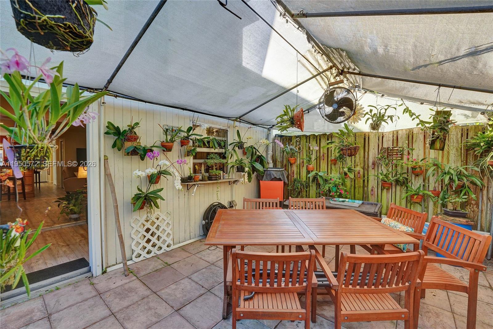 HOLLYWOOD GARDENS CONDOMI - Residential