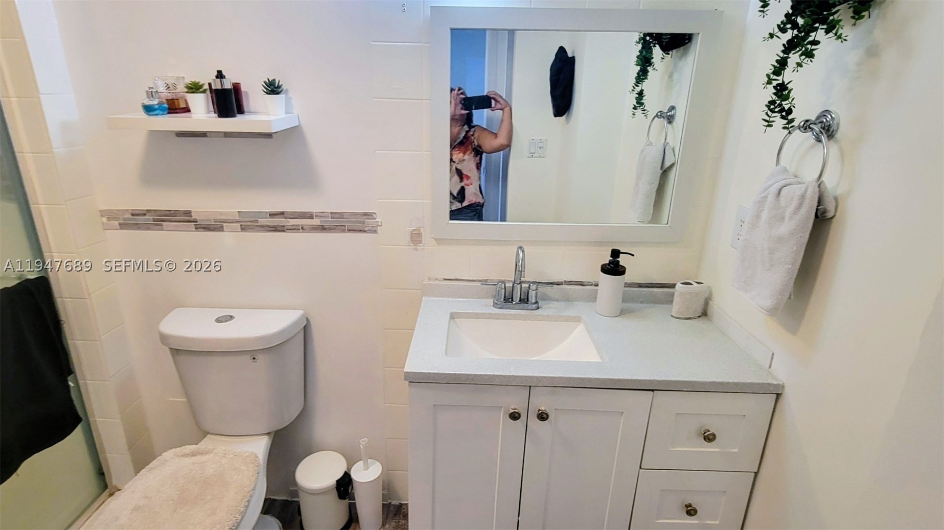 BRAVURA II CONDO - Residential