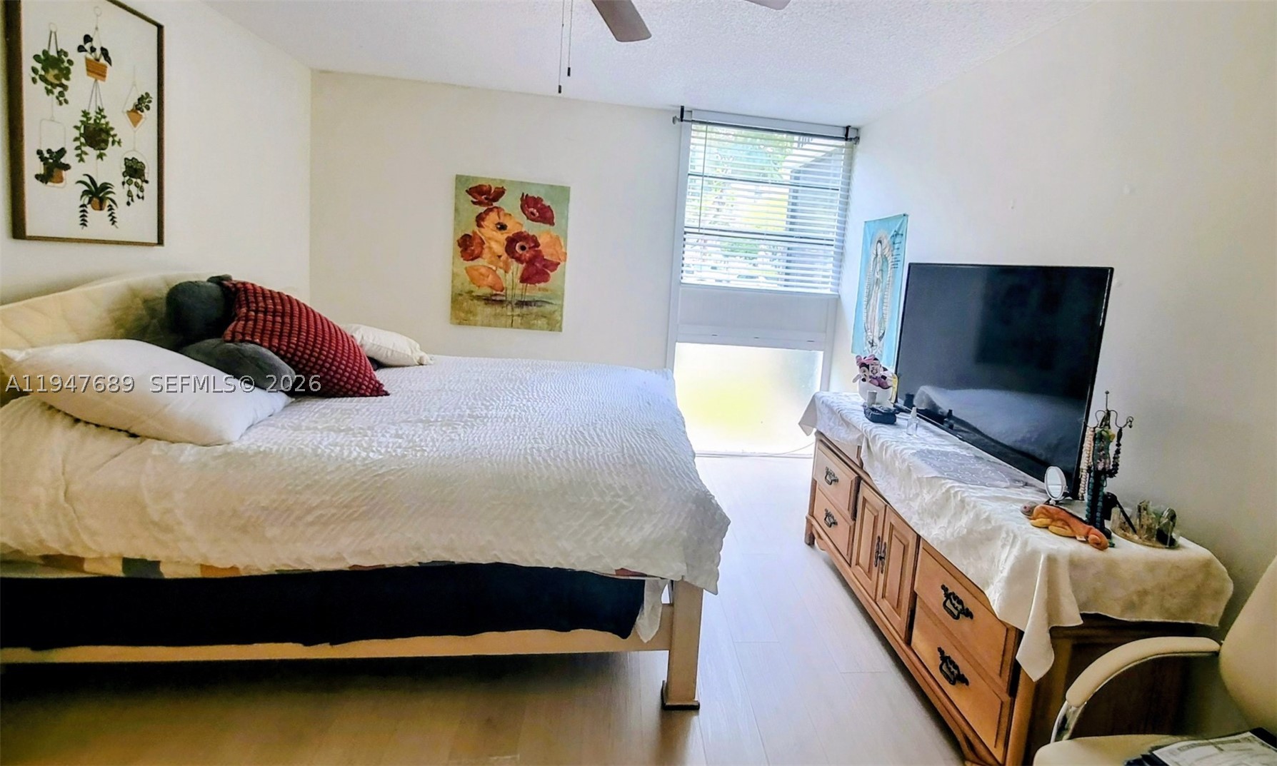 BRAVURA II CONDO - Residential