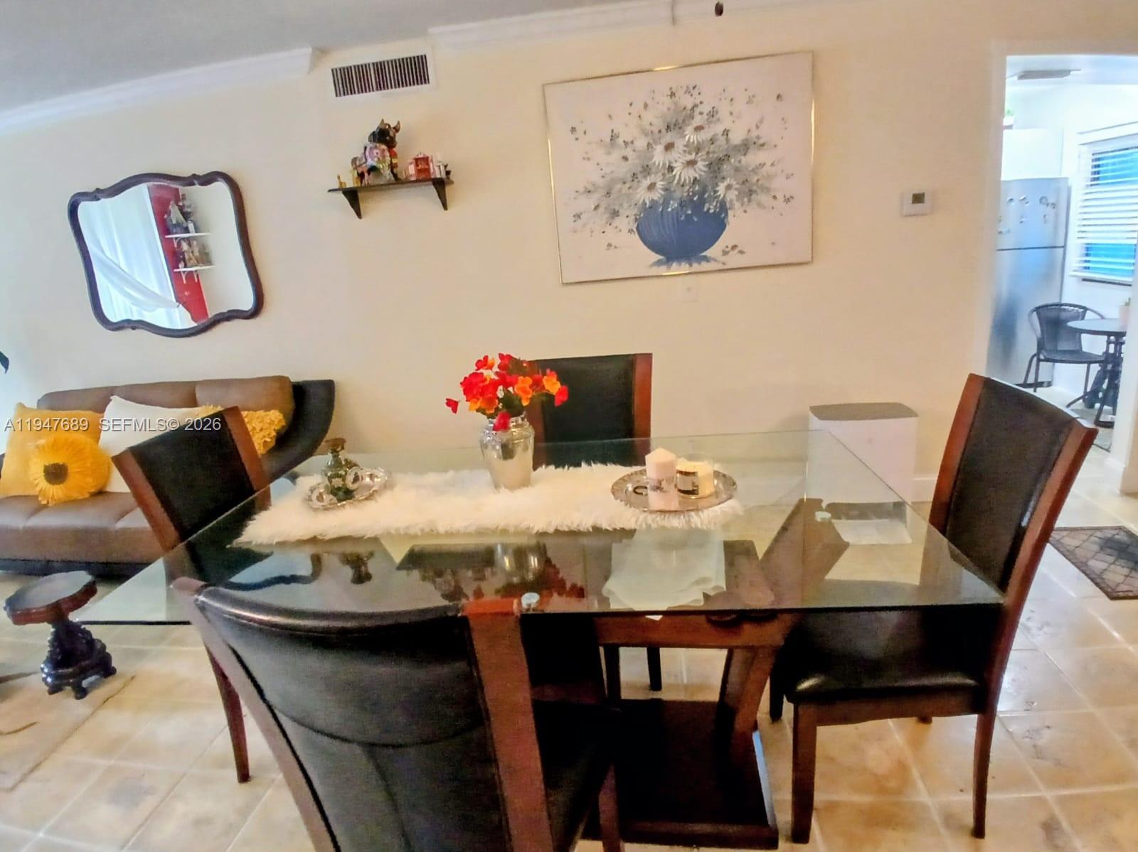 BRAVURA II CONDO - Residential