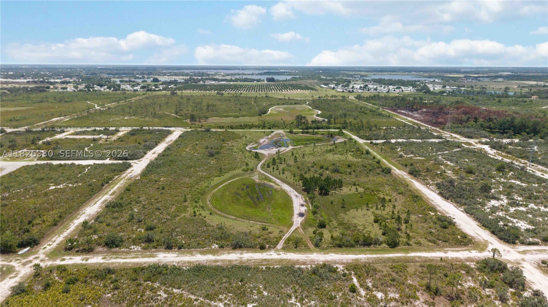 Fantastic opportunity to build your dream home on this spacious vacant lot in Avon Park! Zoned for a single-family home, this property is conveniently located near the airport, shopping, dining, schools, and parks. Enjoy the charm of Avon Park with easy access to major roadways and nearby cities. Don’t miss your chance to own a piece of Florida and bring your vision to life!