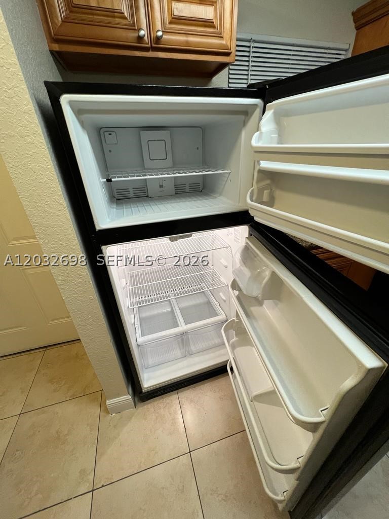 PALM BEACH PLACE CONDO - Residential