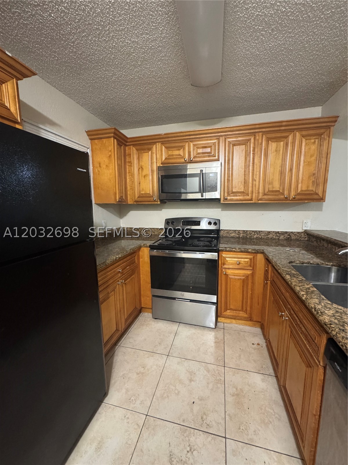 PALM BEACH PLACE CONDO - Residential