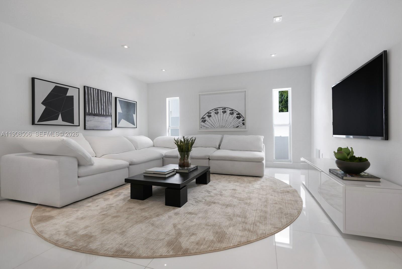 NORMANDY GOLF COURSE - Residential