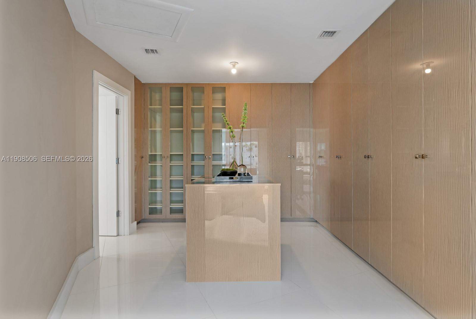 NORMANDY GOLF COURSE - Residential