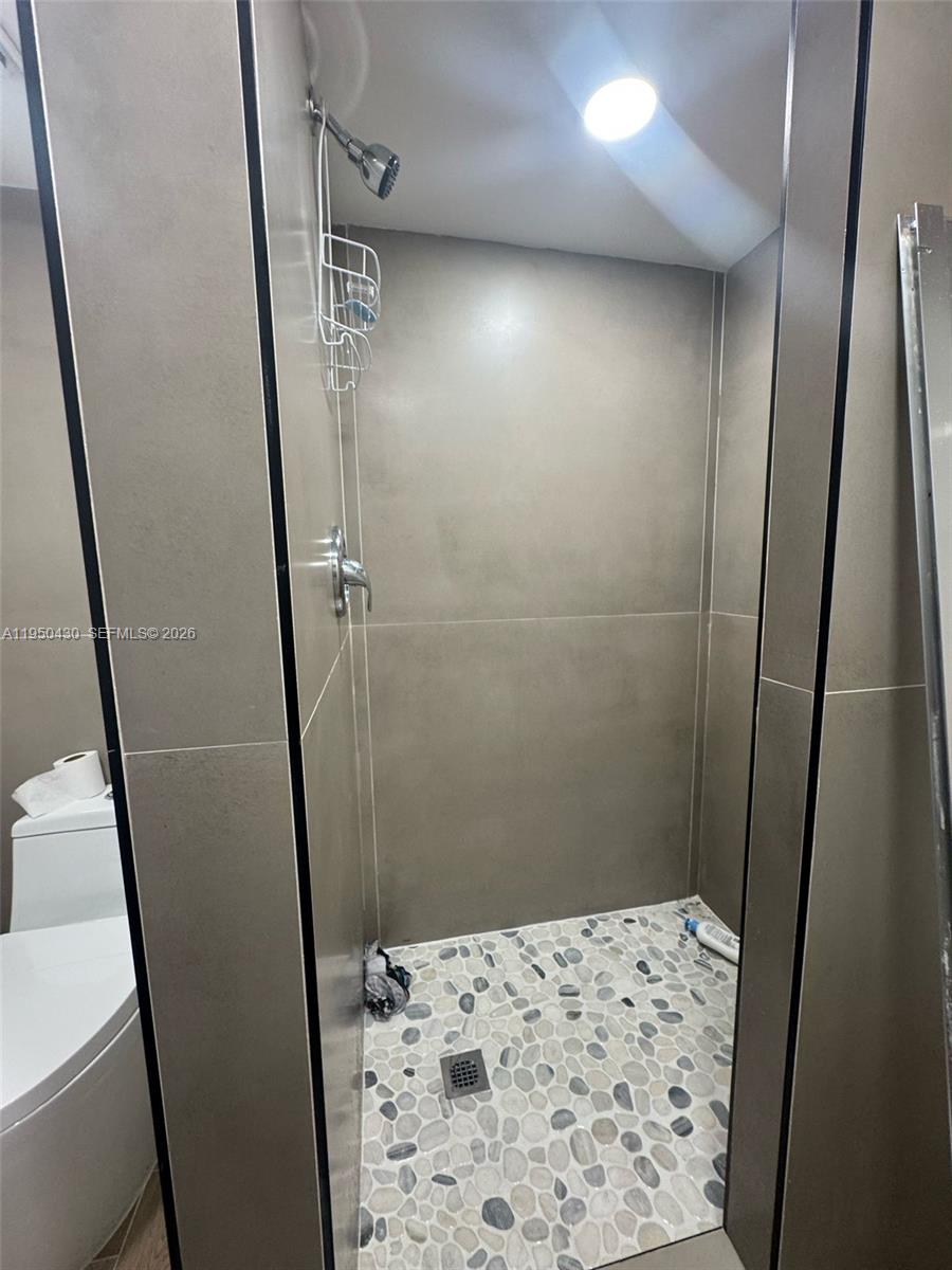 SEA WINDS CONDOMINIUM - Residential