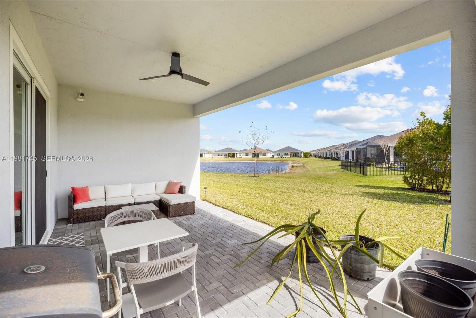 REPLAT OF VERANDA PRESERV - Residential