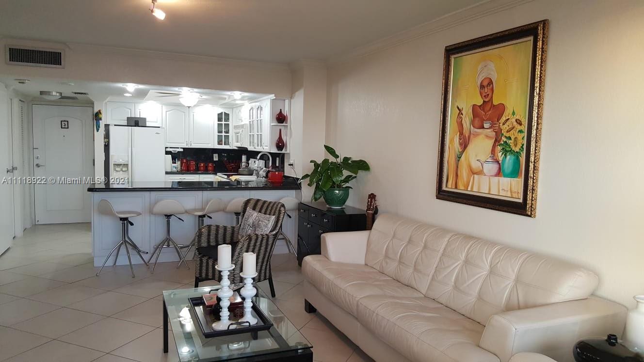 AVENTURA ELDORADO CONDO - Residential Lease
