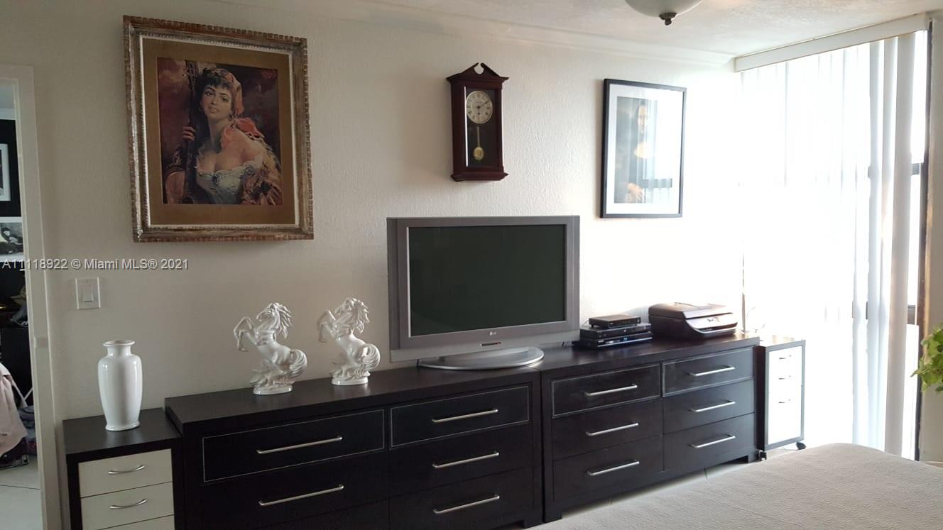 AVENTURA ELDORADO CONDO - Residential Lease