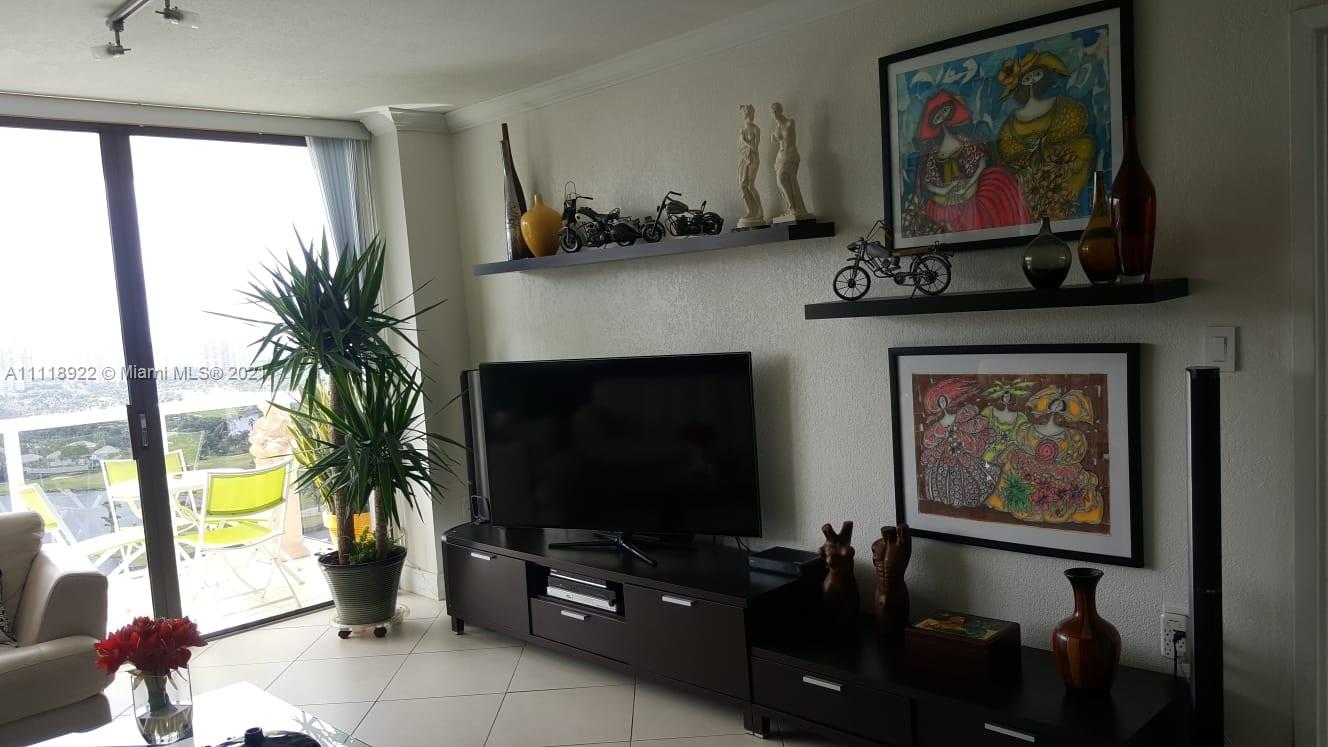 AVENTURA ELDORADO CONDO - Residential Lease
