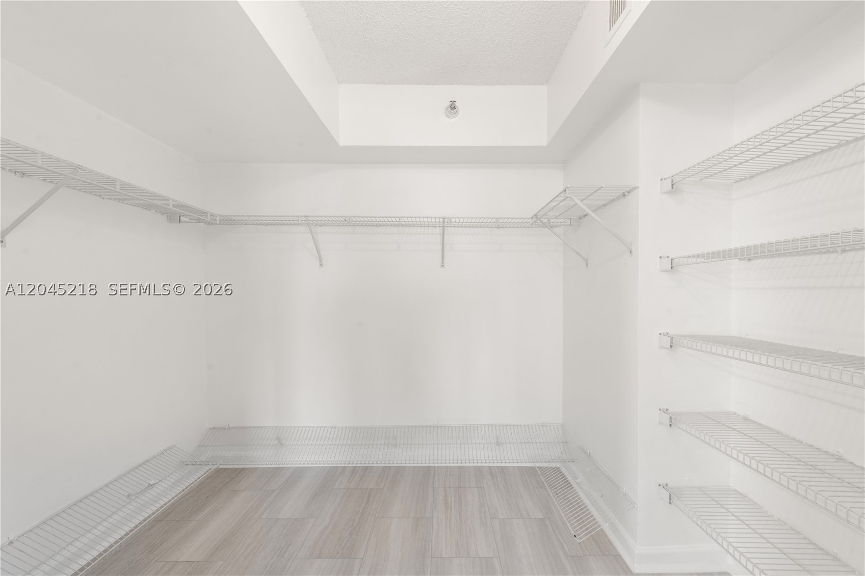 MYSTIC POINTE TOWER 500 C - Residential Lease