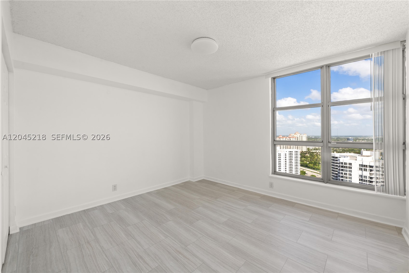 MYSTIC POINTE TOWER 500 C - Residential Lease