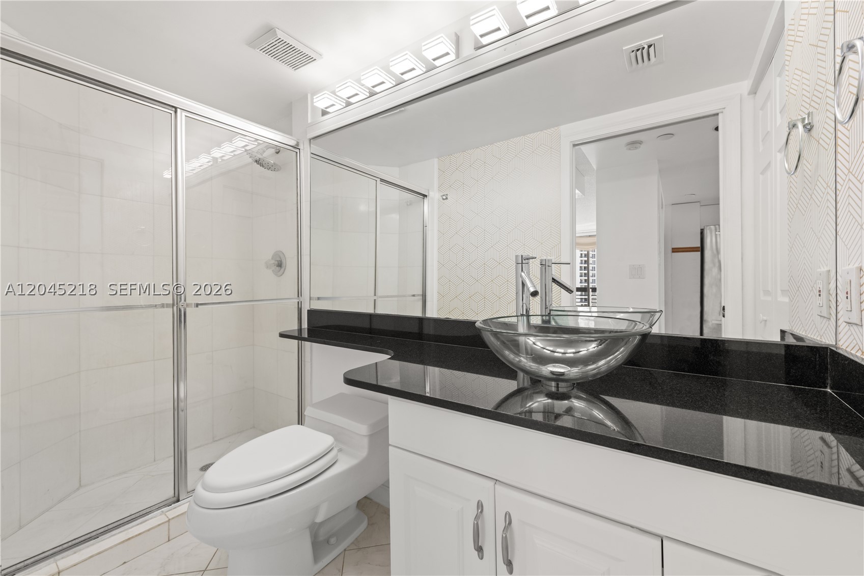 MYSTIC POINTE TOWER 500 C - Residential Lease