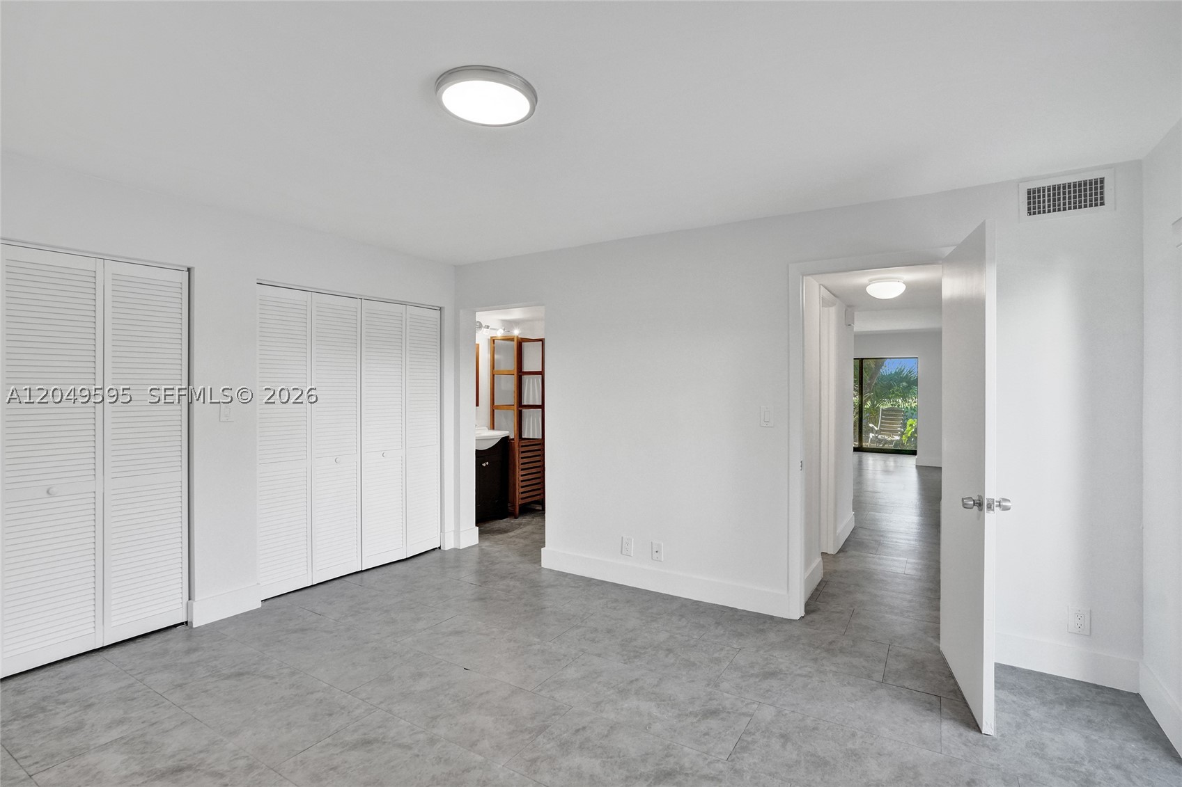 DELVISTA B CONDO - Residential