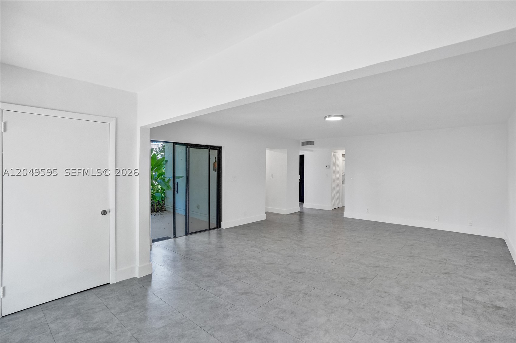 DELVISTA B CONDO - Residential
