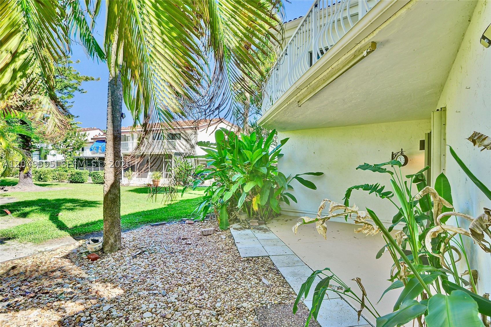 DELVISTA B CONDO - Residential