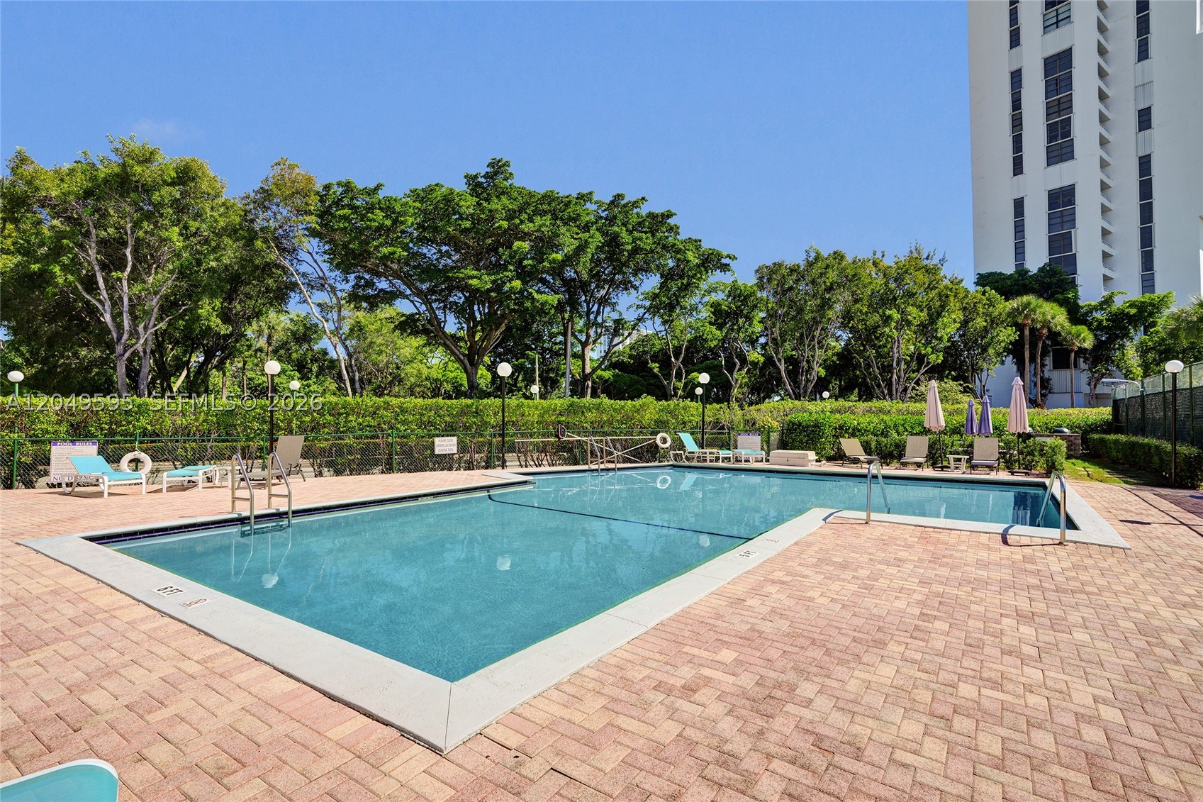 DELVISTA B CONDO - Residential