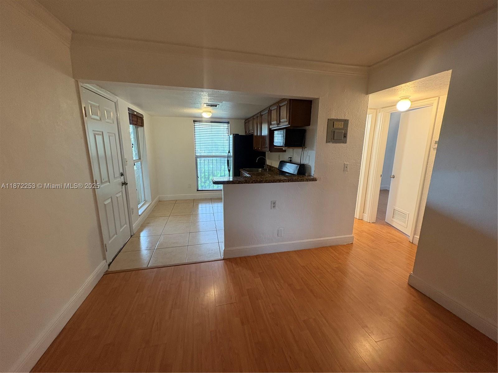 ROYAL POINCIANA CONDO - Residential Lease