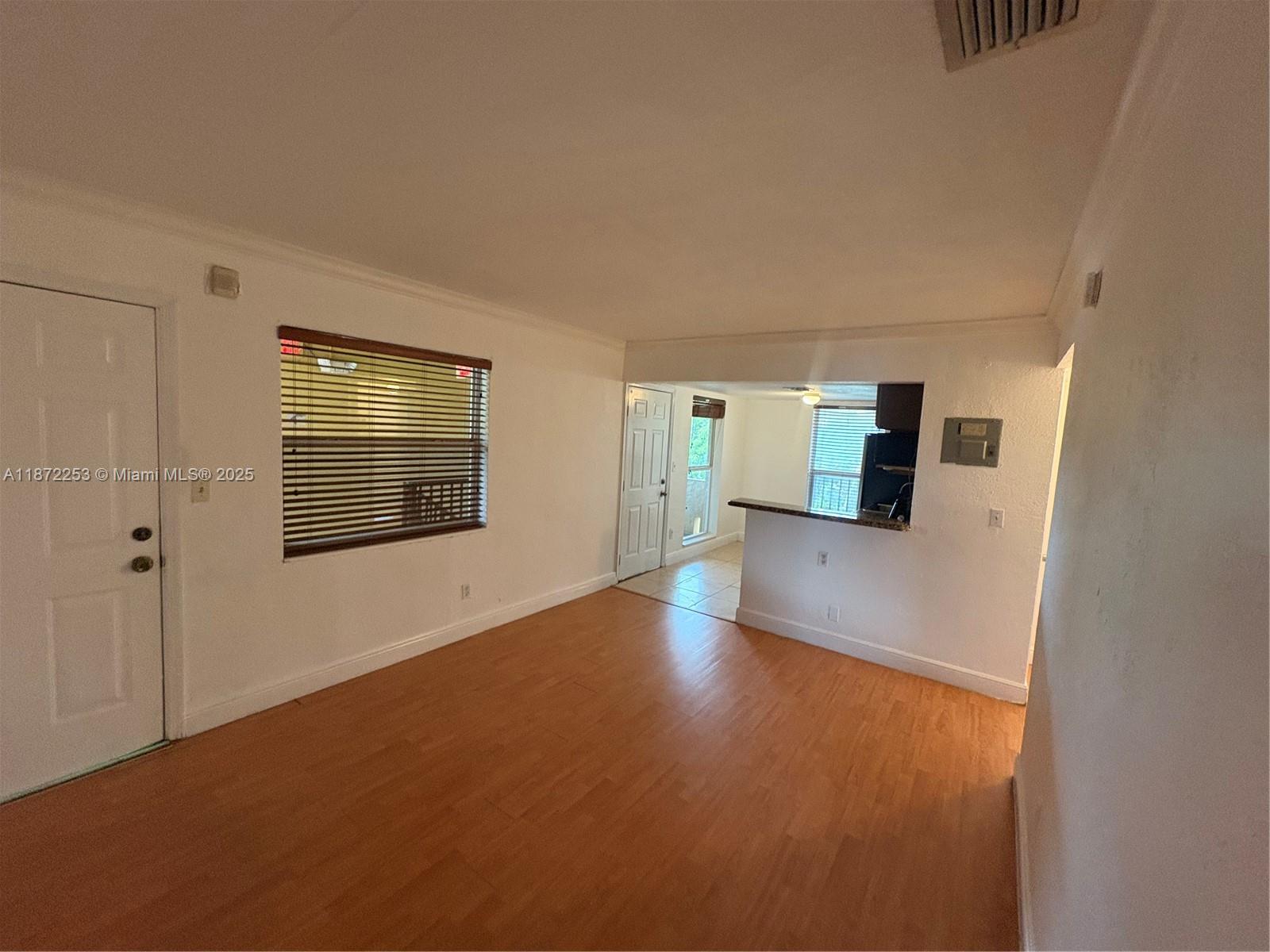 ROYAL POINCIANA CONDO - Residential Lease