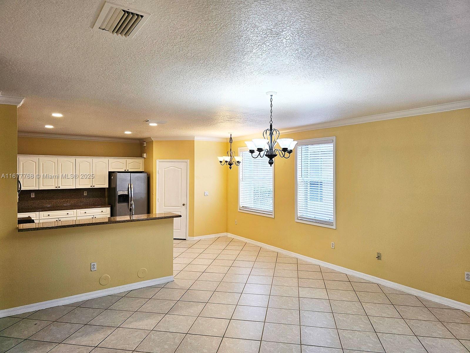 POD 6 AT MONARCH LAKES - Residential Lease