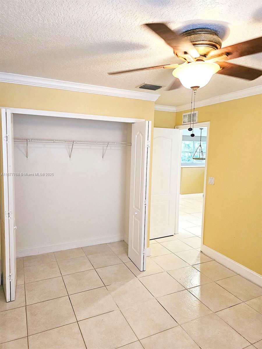 POD 6 AT MONARCH LAKES - Residential Lease