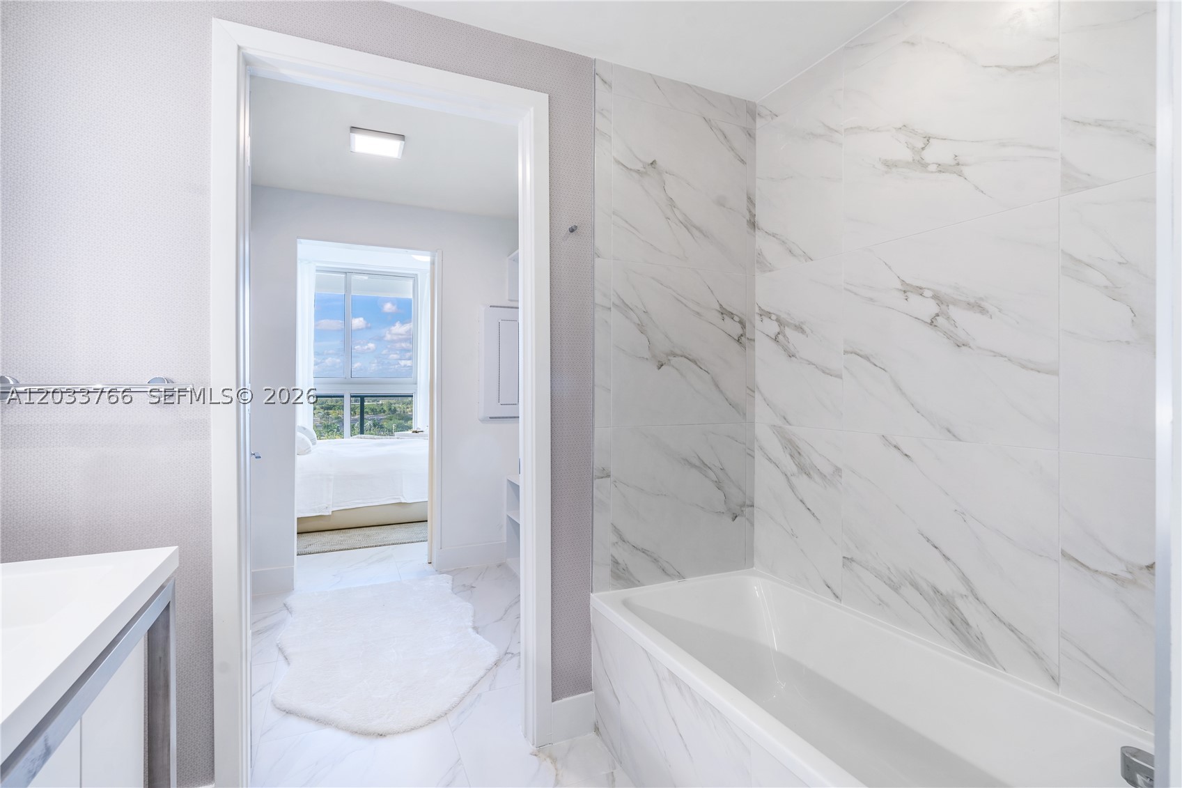 METROPICA NORTH TOWER ONE - Residential Lease