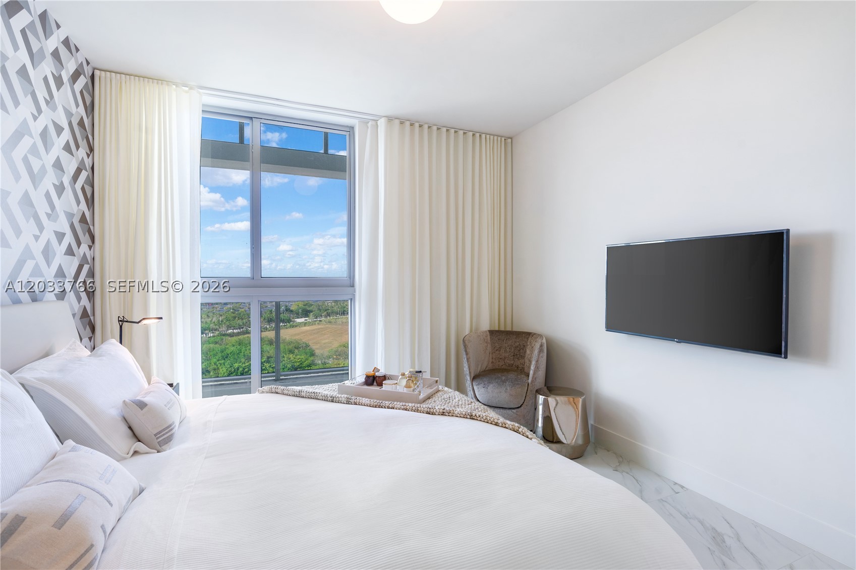 METROPICA NORTH TOWER ONE - Residential Lease