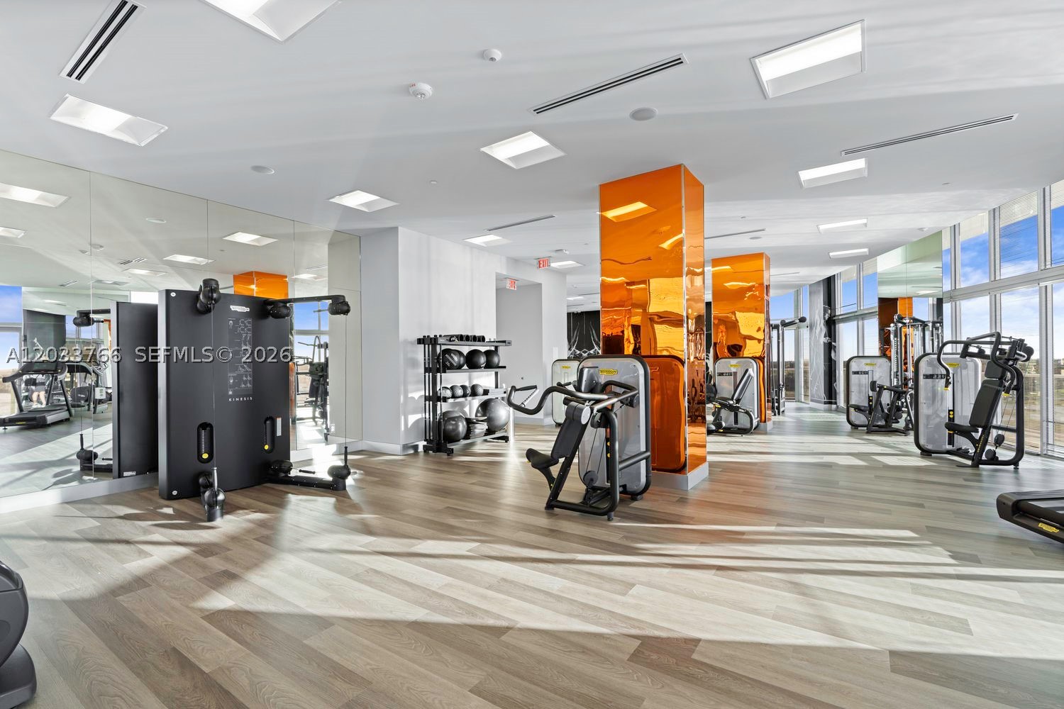 METROPICA NORTH TOWER ONE - Residential Lease