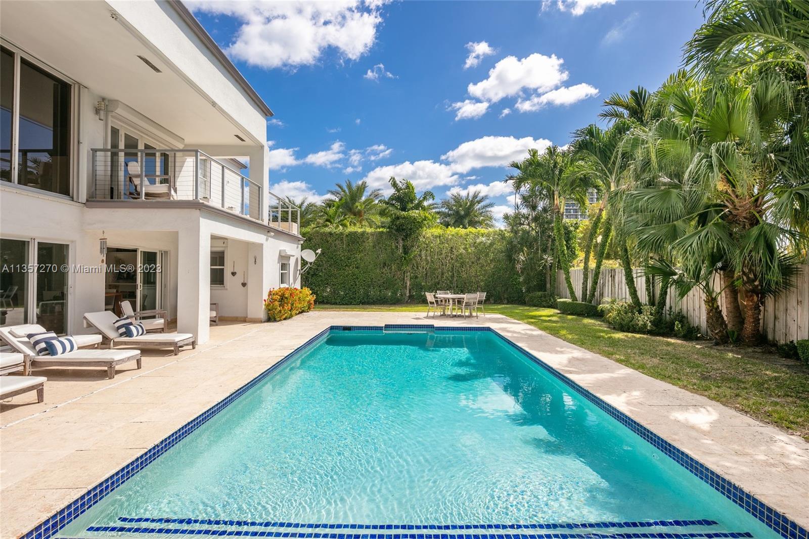 BISCAYNE ISL - Residential