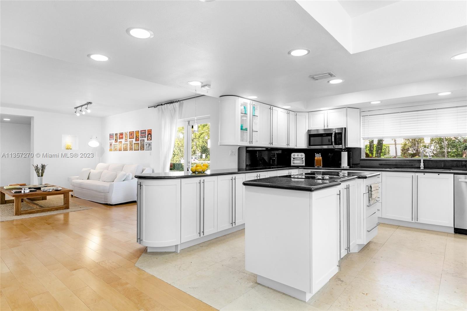BISCAYNE ISL - Residential