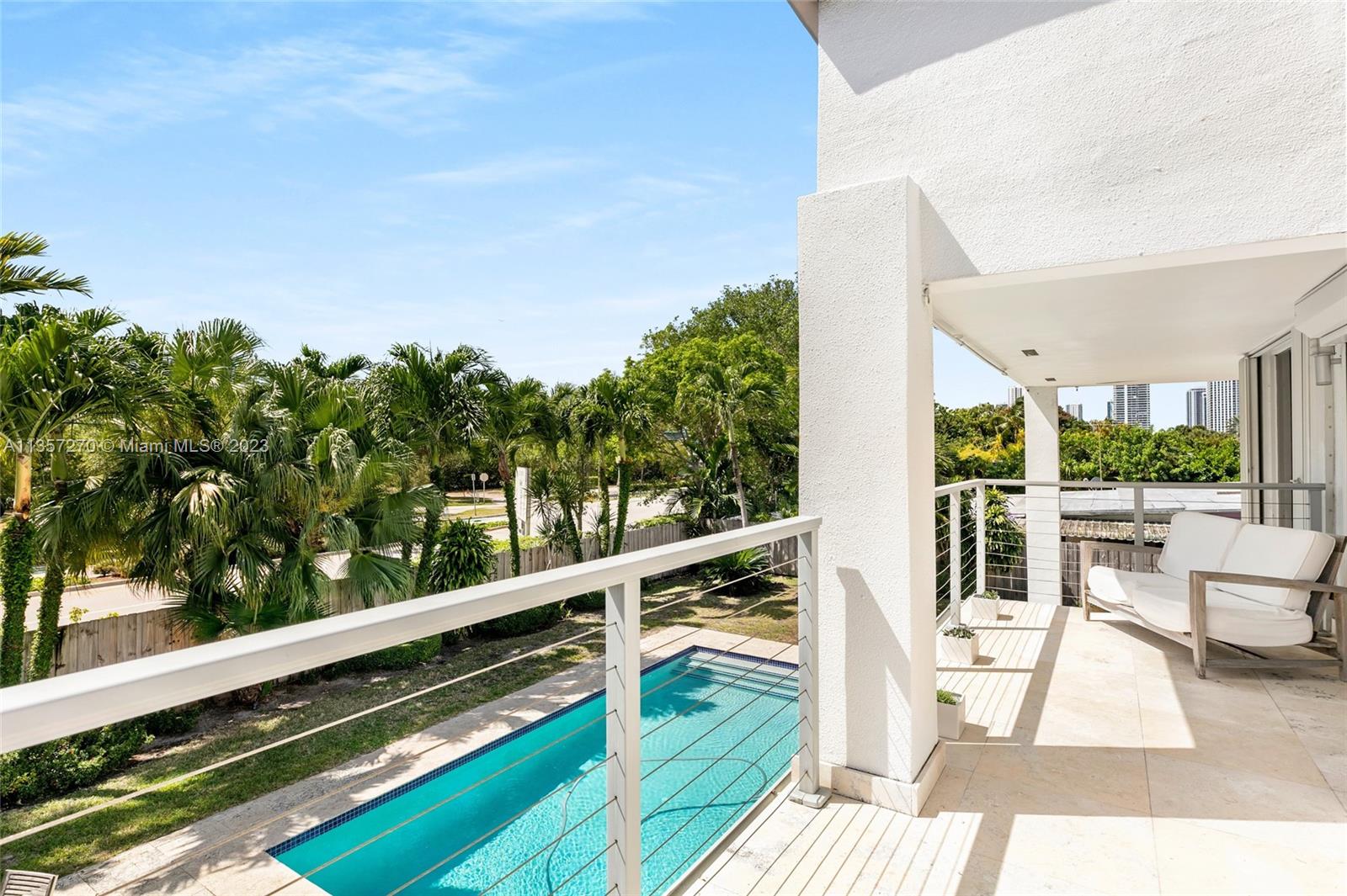 BISCAYNE ISL - Residential