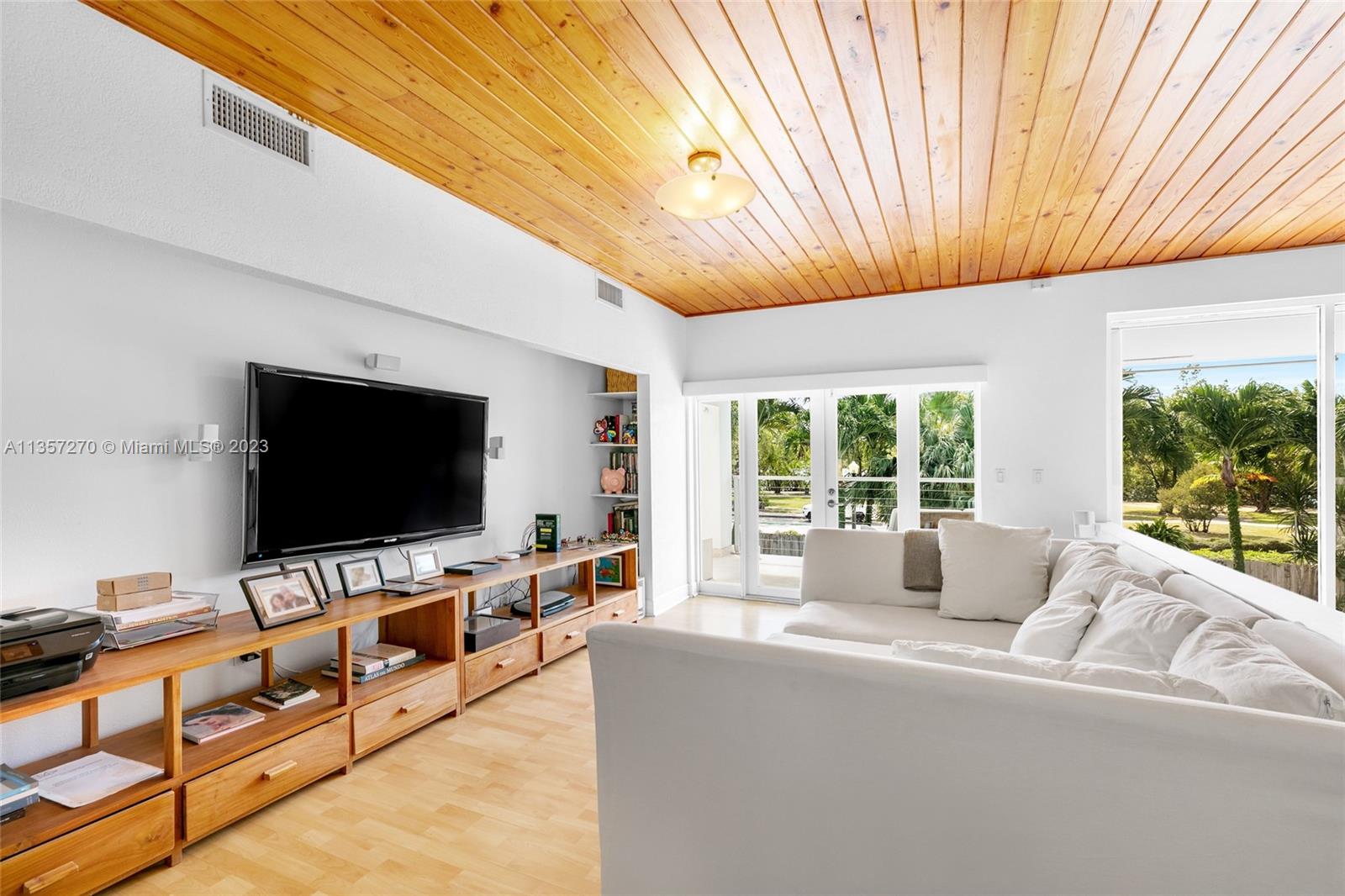 BISCAYNE ISL - Residential