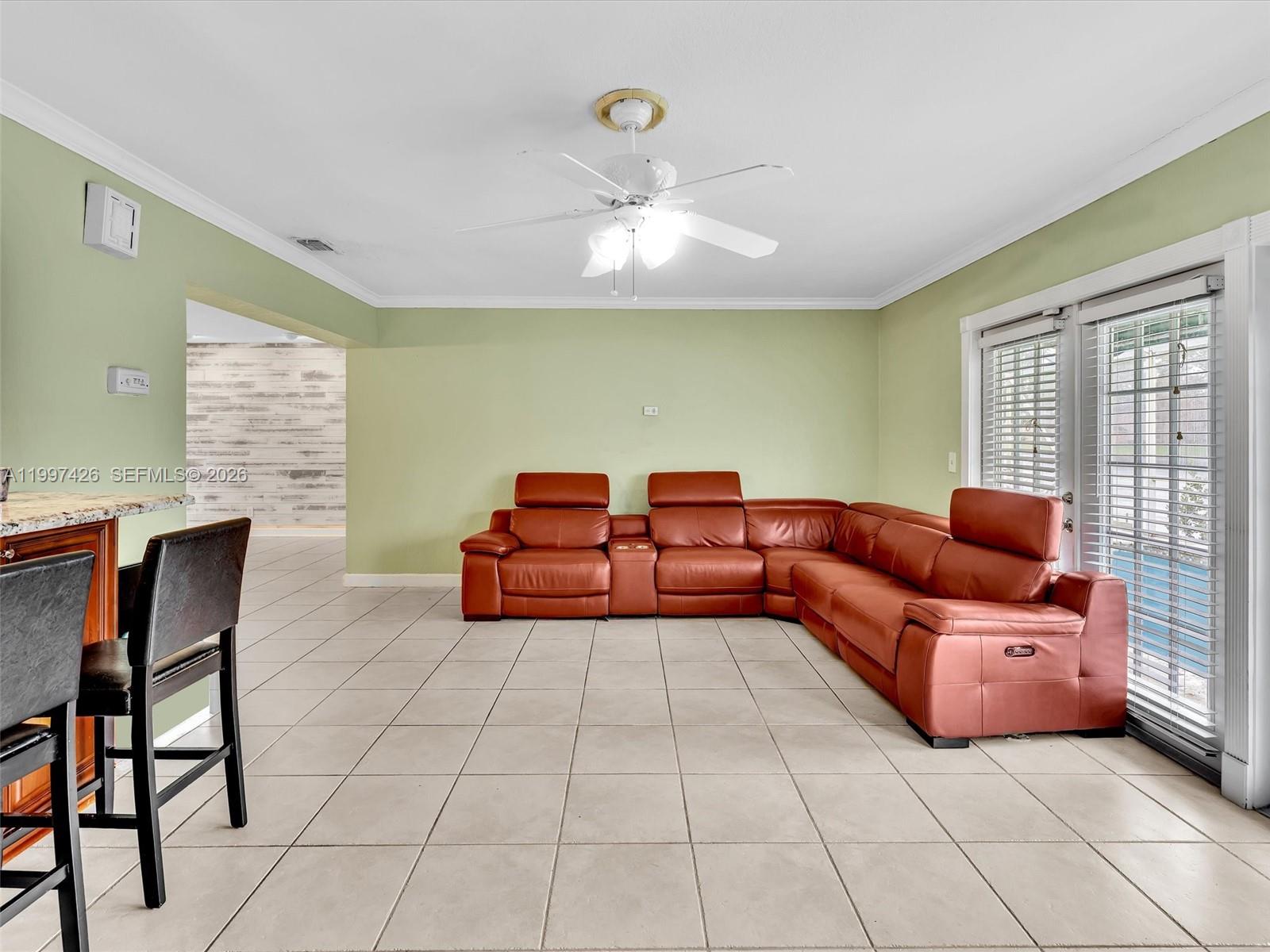 RAINBOW LAKES - Residential