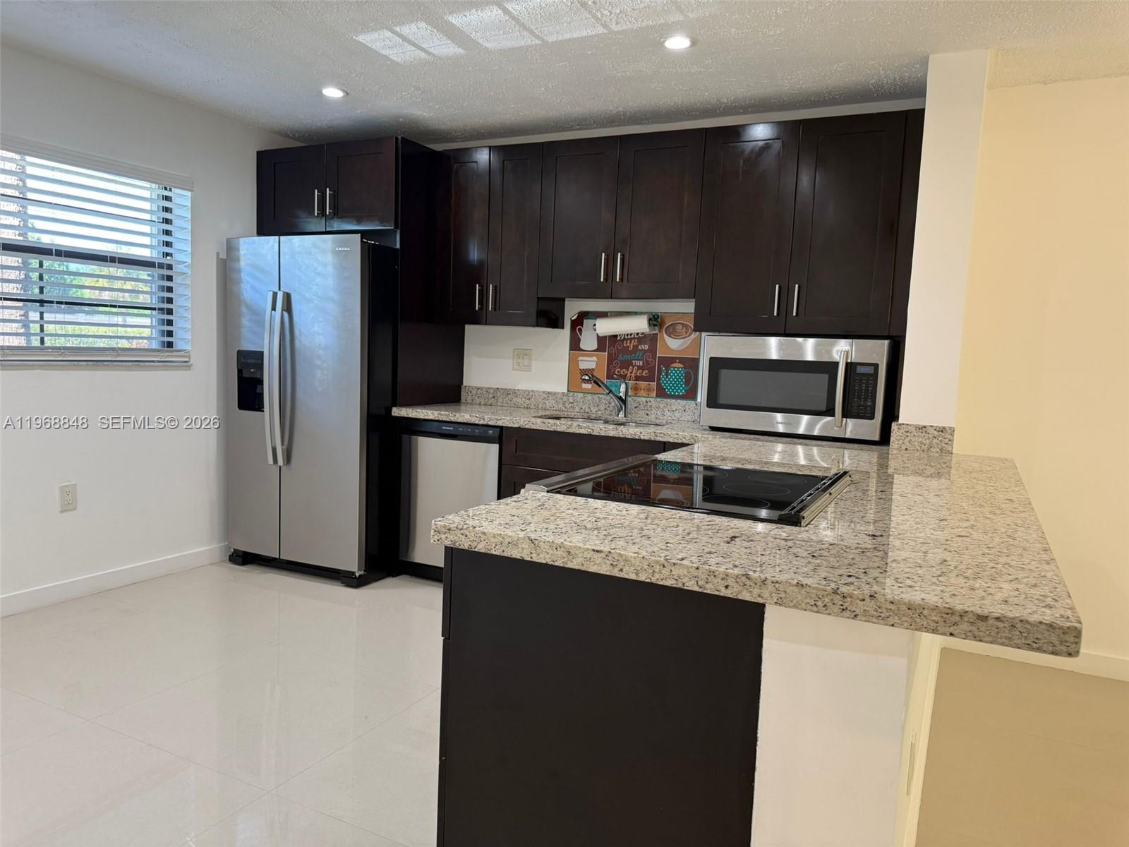 LAKES OF CARRIAGE HILLS - Residential