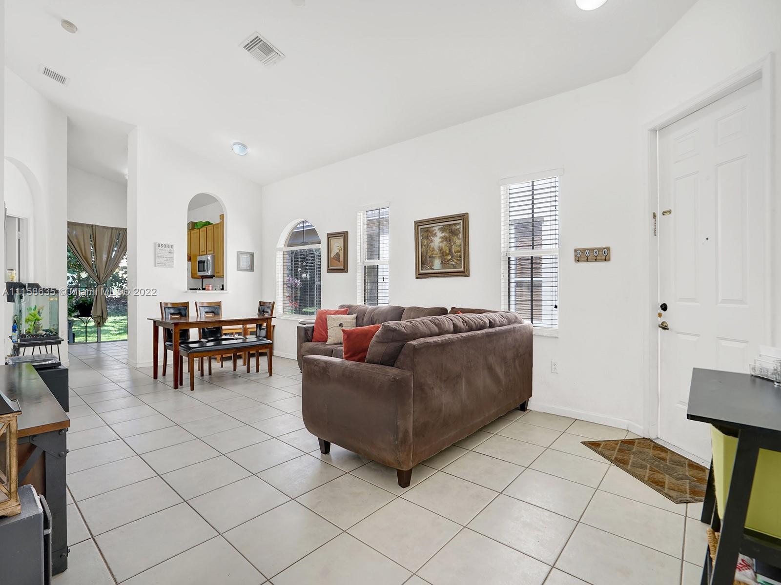 PORTOFINO POINTE - Residential