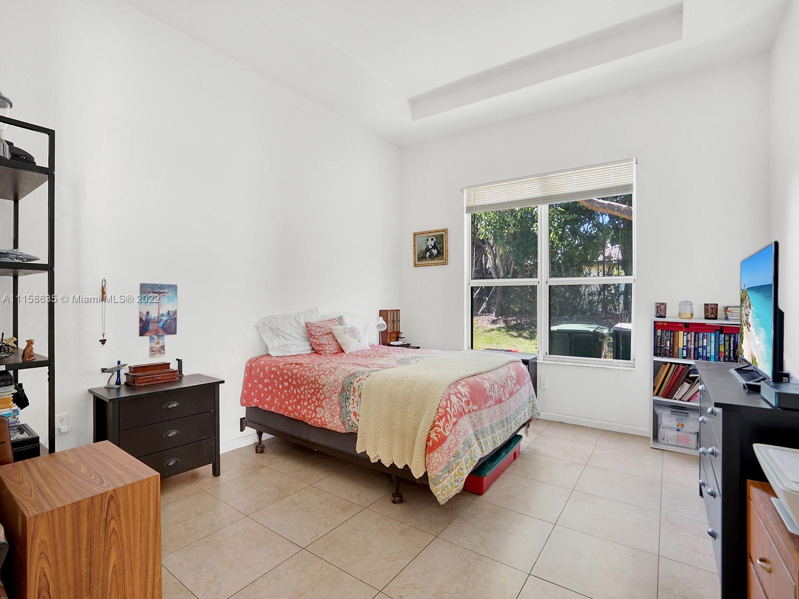 PORTOFINO POINTE - Residential