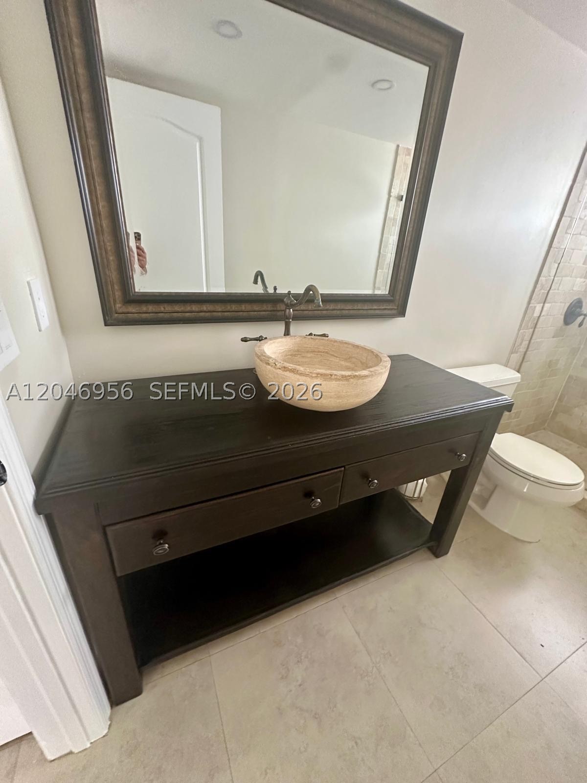 SUNSET POINT CONDO - Residential Lease